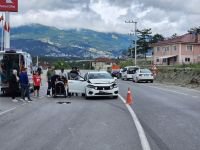 YENİ DOĞAN BEBEĞİN BULUNDUĞU OTOMOBİL  KAZAYA KARIŞTI... FACİANIN EŞİĞİNDEN DÖNÜLDÜ