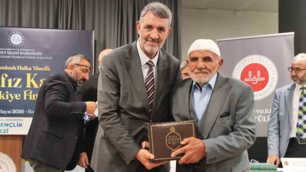 BOLULU İBRAHİM AMCA 87 YAŞINDA HAFIZ OLDU
